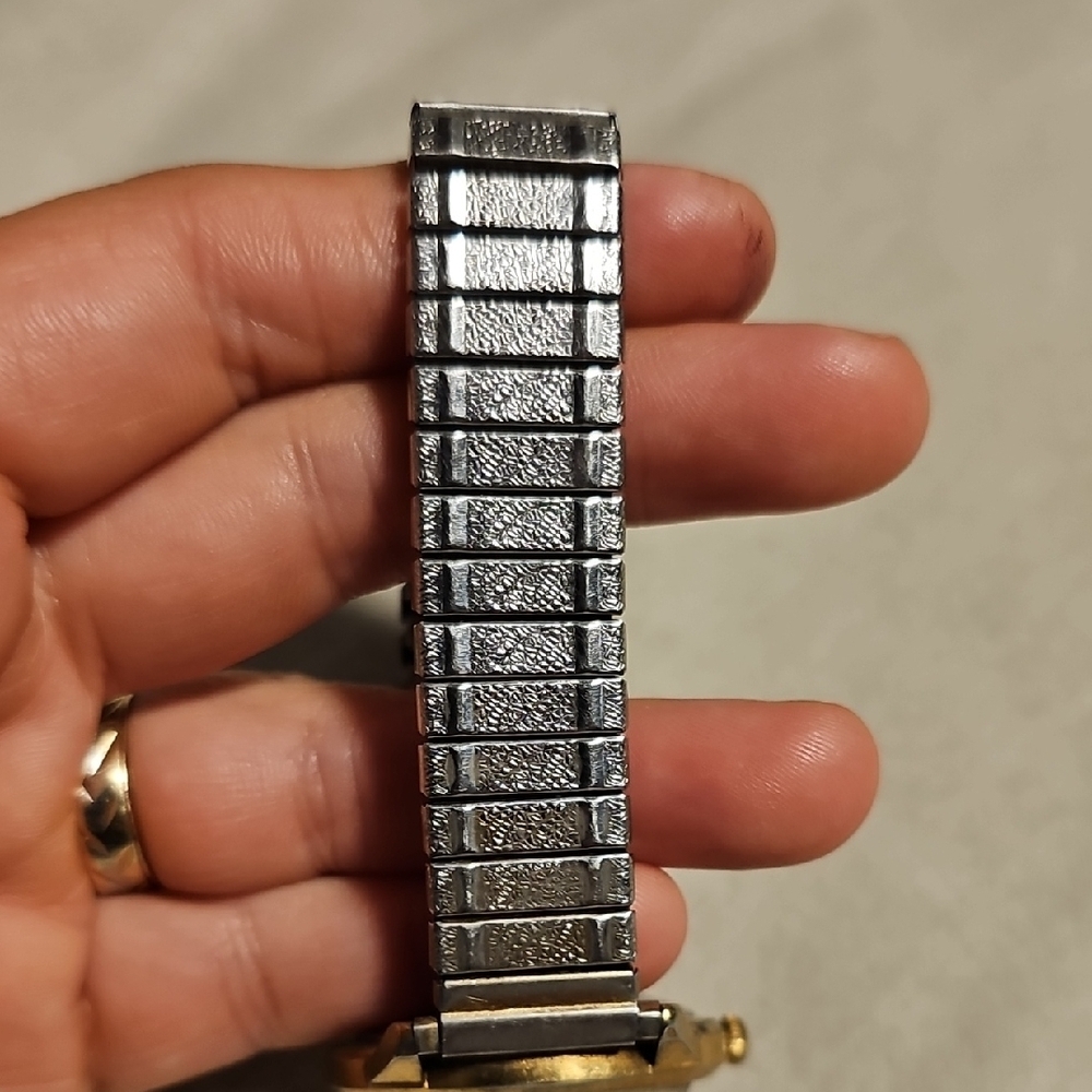 VTG 1979 Timex Automatic Viscount Day Date WR  Watch. Needs Bateries - Picture 2 of 8